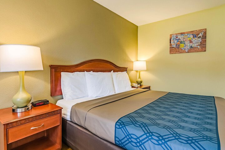 Room 20 of 29