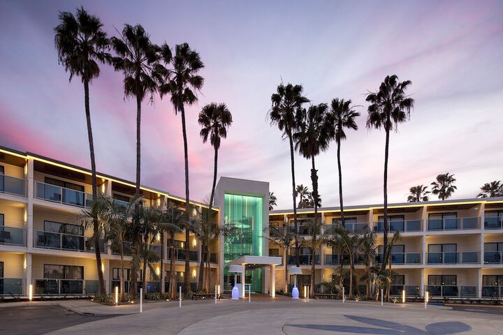 Hotel 2 of 70