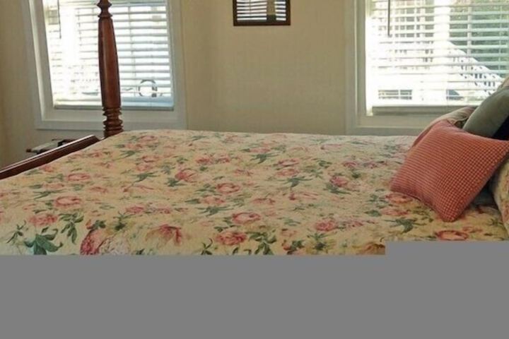 Room 21 of 35