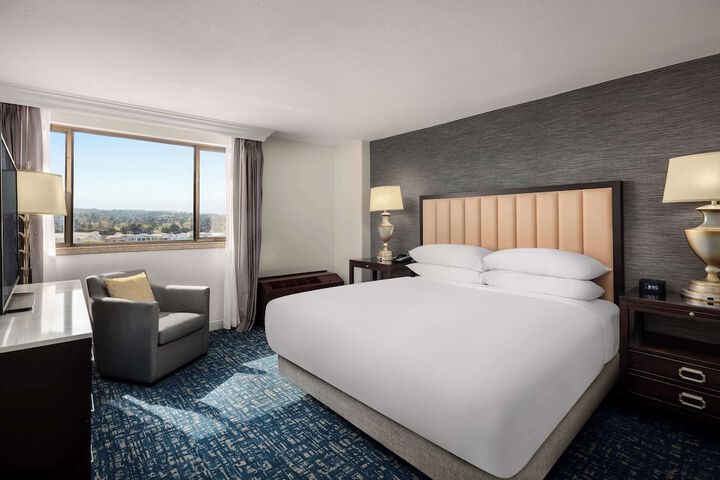 Hilton Concord