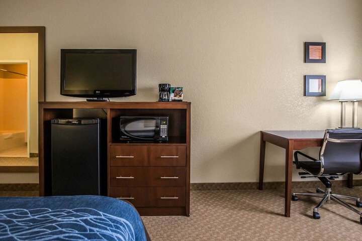 Room 23 of 56