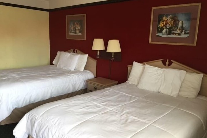 Room 17 of 26