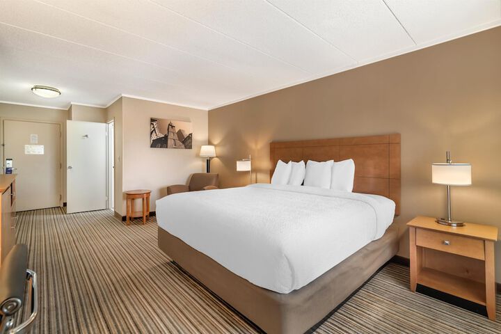 Best Western Plus Waltham Boston