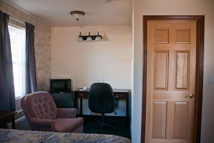 Room 86 of 114