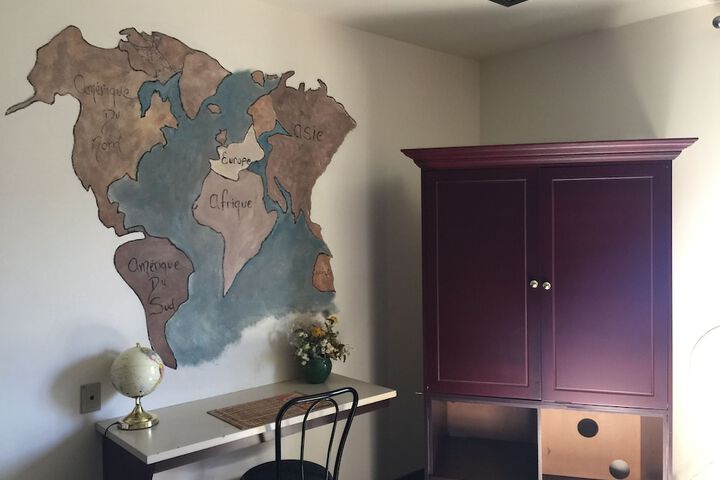 Room 12 of 21