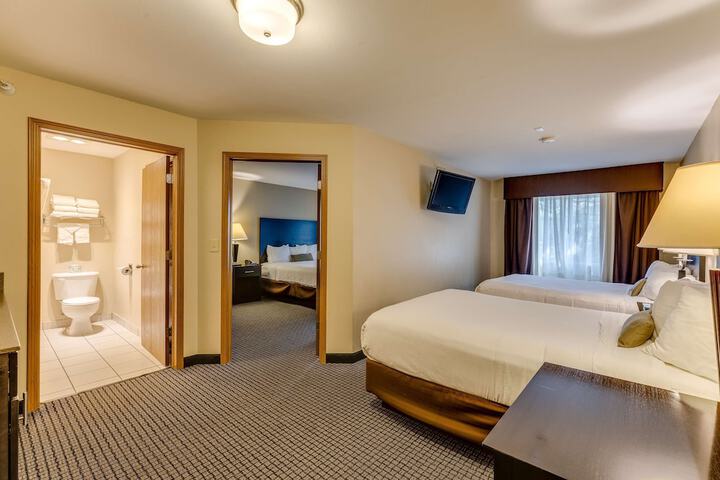 Room 13 of 62