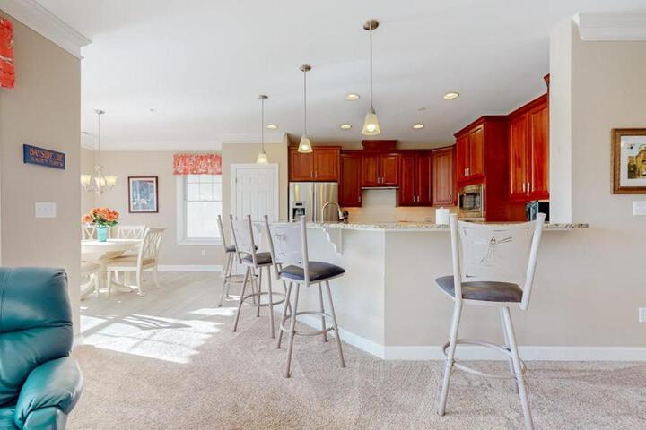 Bayside Resort --- 31738 Lakeview Dr #202A