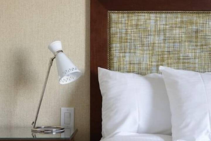 Room 44 of 70