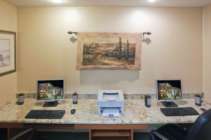 Business Center 54 of 54