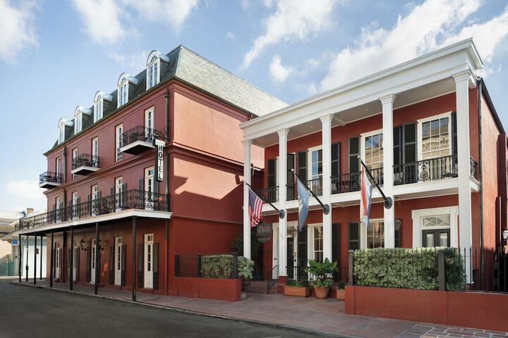 Hotel 5 of 35