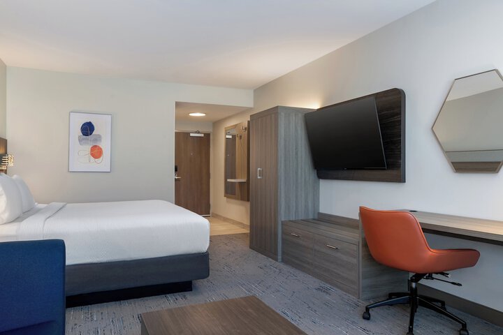 Holiday Inn Express & Suites Linden – Newark South by IHG