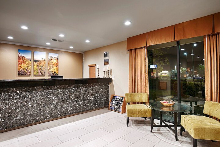 Best Western Heritage Inn