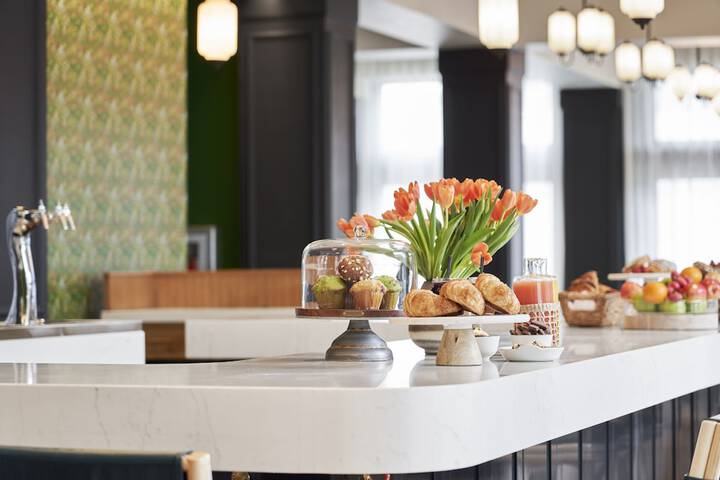 The Memphian a Tribute Portfolio Hotel