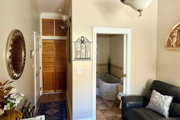 Ocean Breeze B & B