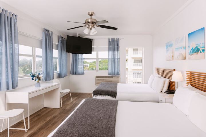 Room 54 of 90