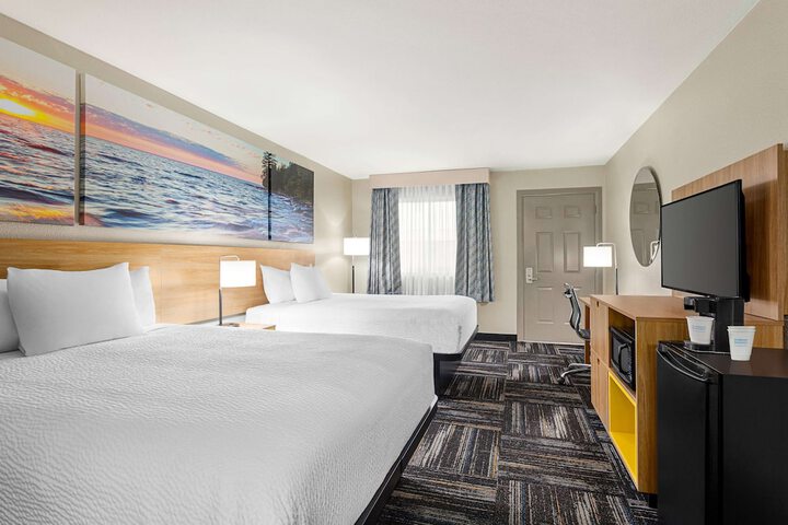 Room 21 of 40