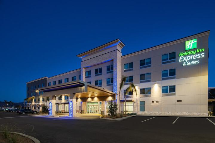 Hotel 3 of 33