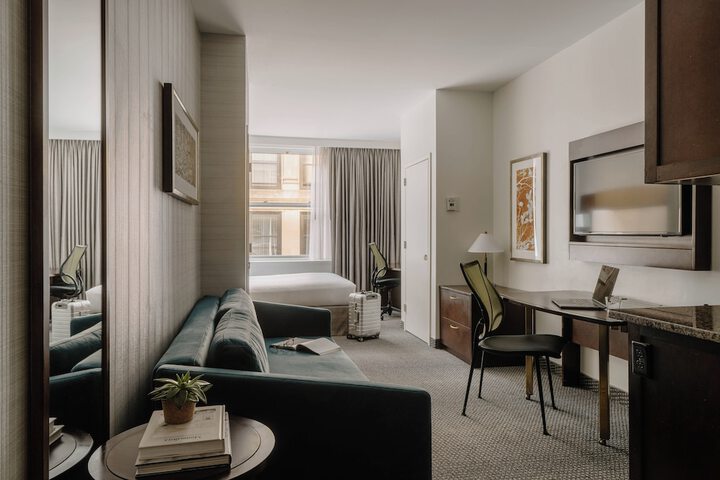 Room 20 of 43