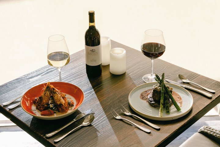 Dining 84 of 146