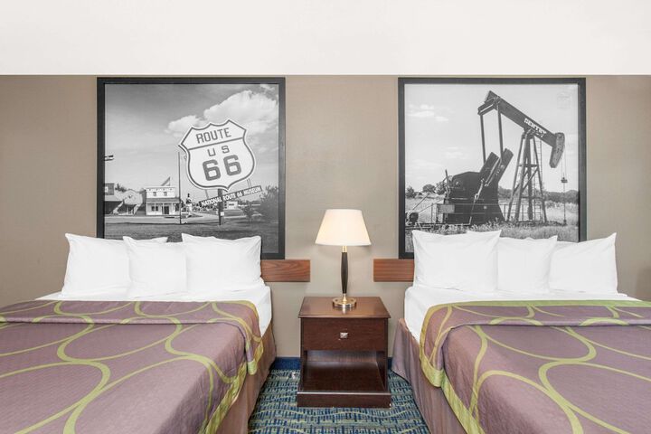 Room 13 of 19
