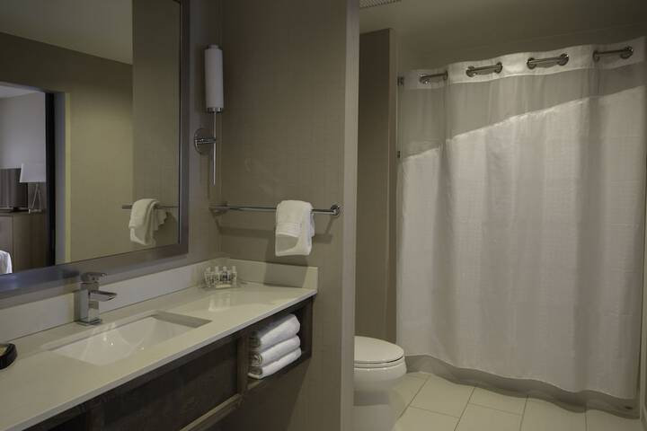 Holiday Inn Cincinnati N - West Chester by IHG
