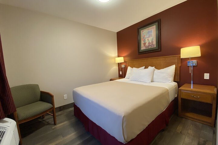 Sahara Courtyard Inn