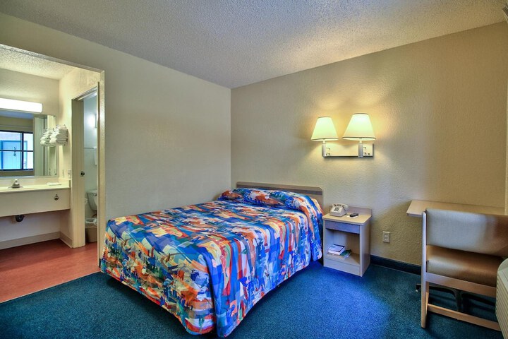Room 38 of 55