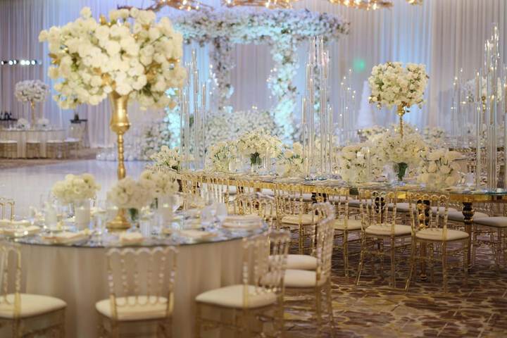 Ballroom/Hall 138 of 153