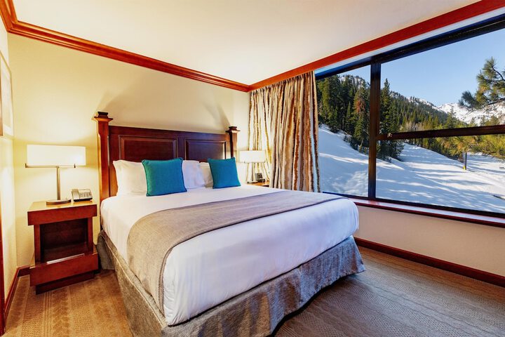 Everline Resort and Spa Lake Tahoe