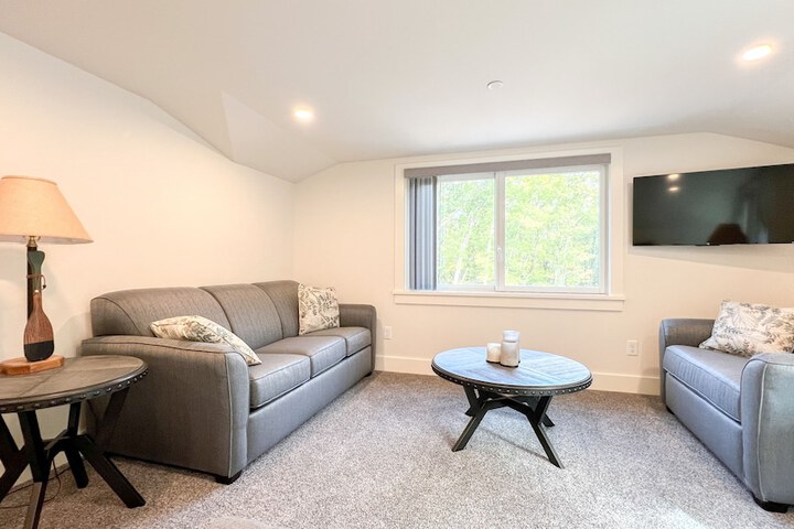 Room 43 of 73