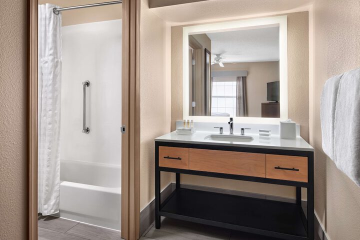 Homewood Suites by Hilton Baltimore-BWI Airport