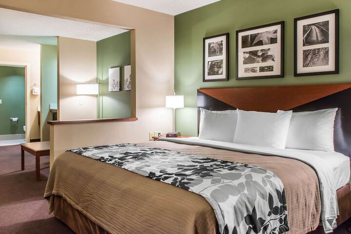 Sleep Inn & Suites of Lancaster County