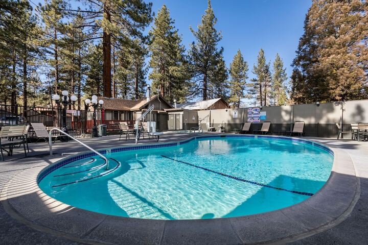 Pool 3 of 76