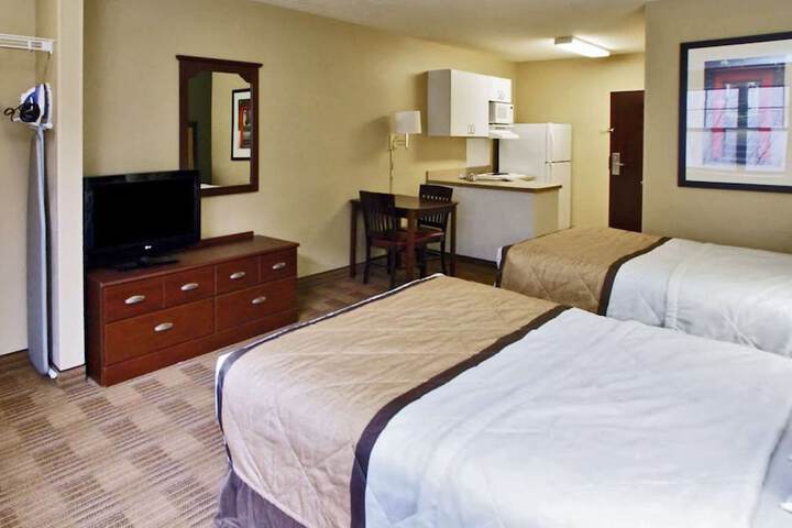 Room 15 of 27