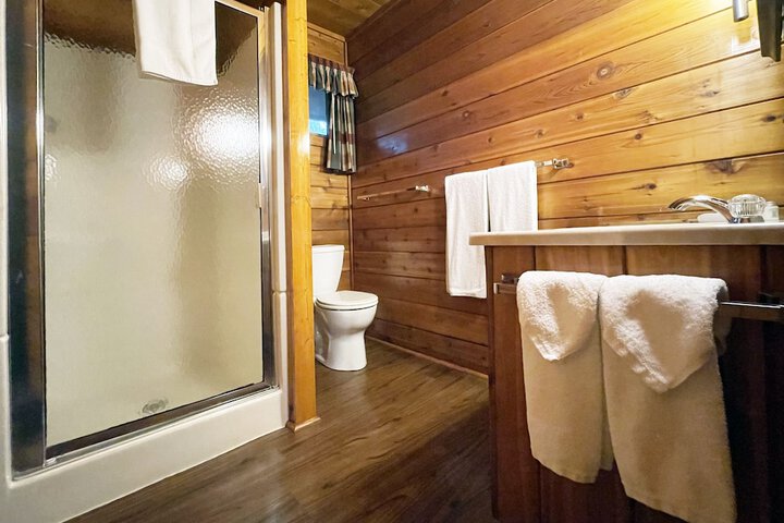 Mountain Springs Lake Resort