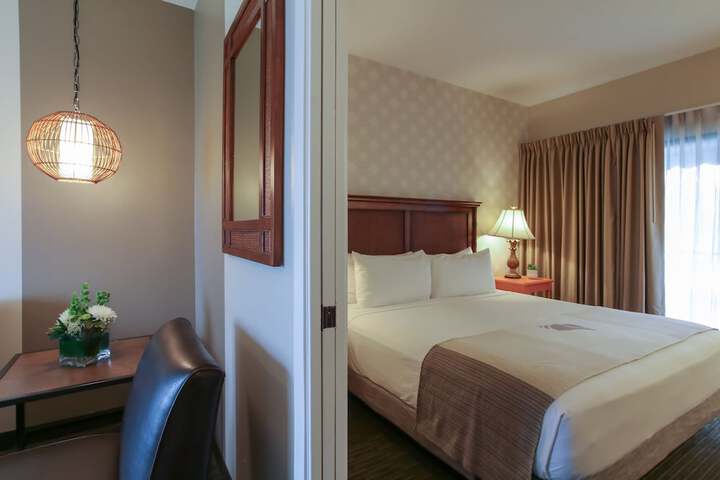 Room 12 of 43