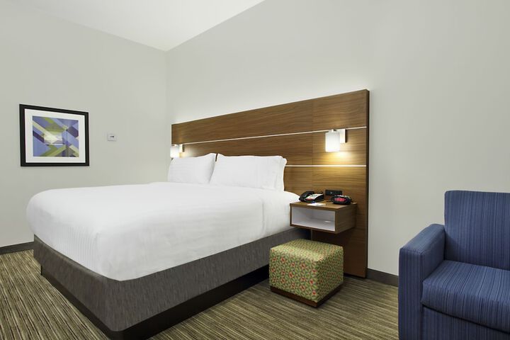 Room 20 of 40