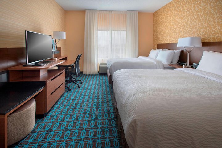 Fairfield Inn and Suites by Marriott Syracuse Carrier Circle