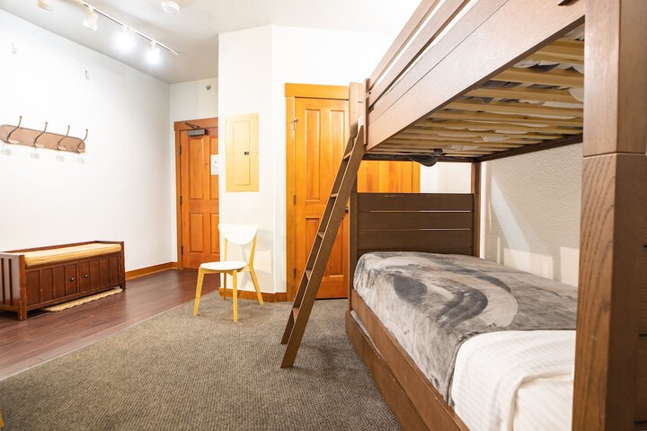 Room 189 of 238