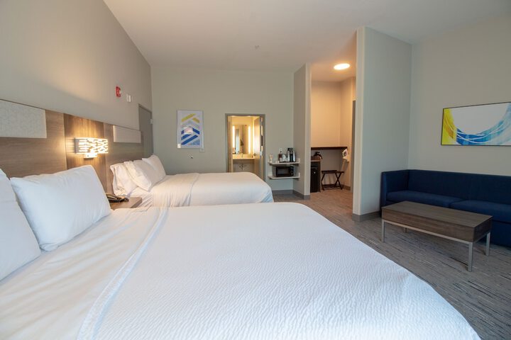 Room 21 of 46