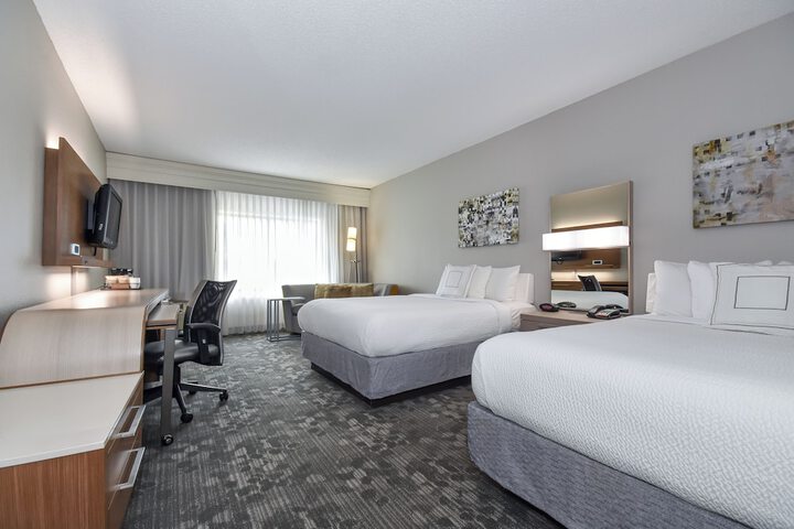 Courtyard by Marriott Charlotte / Matthews
