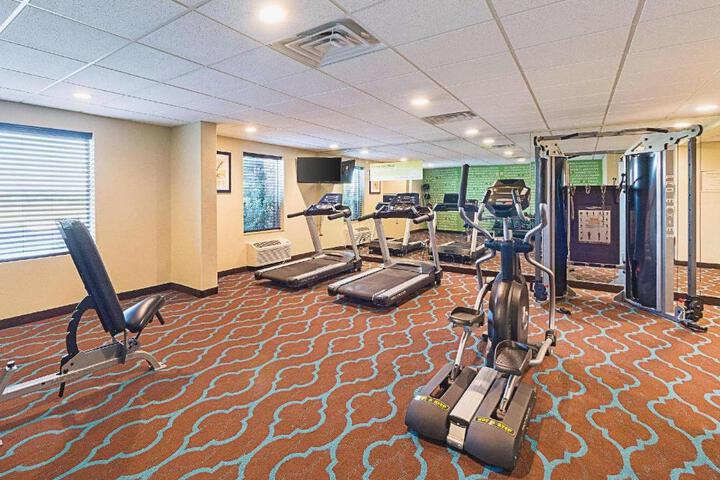 La Quinta Inn & Suites by Wyndham Mathis