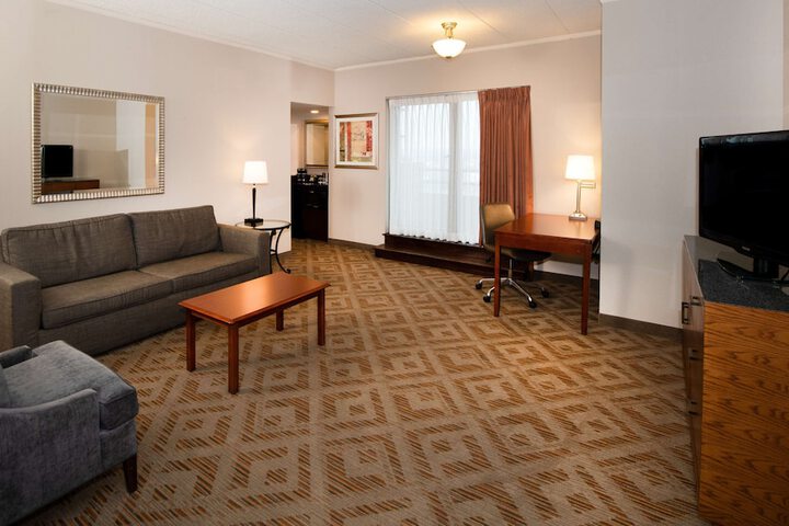 Room 17 of 67