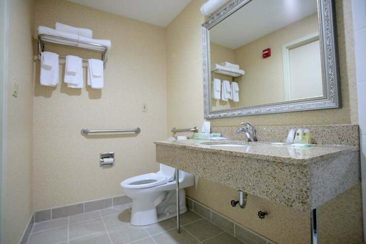 Room 14 of 31