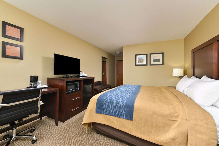 Room 16 of 28
