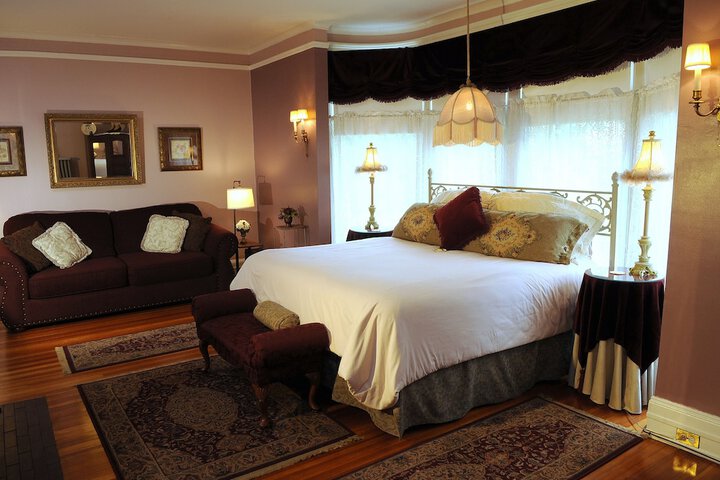 Room 41 of 64