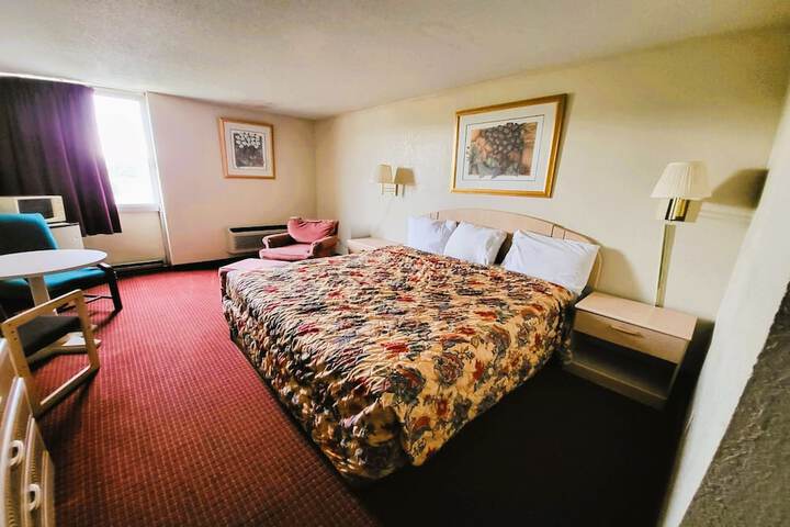Room 44 of 57