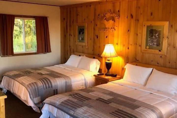 Holiday Motel