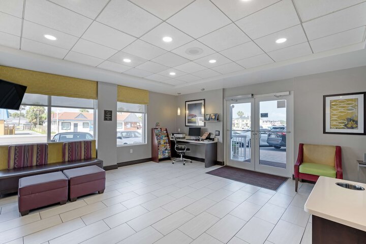 Best Western Plus Daytona Inn Seabreeze Oceanfront
