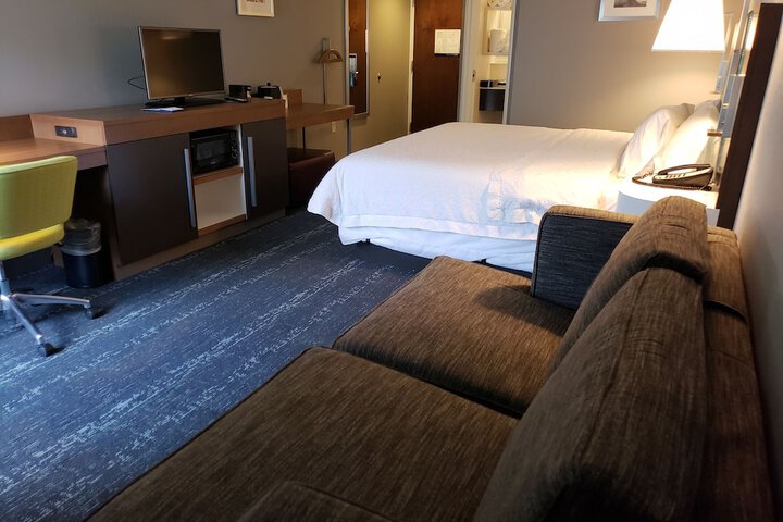 Room 90 of 169